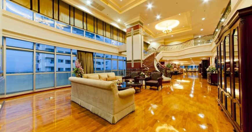 لابی هتل پرنس پالاس بانکوک تایلند