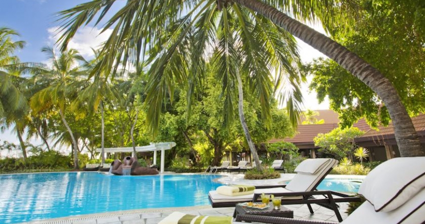 استخر هتل کرومبا مالدیو