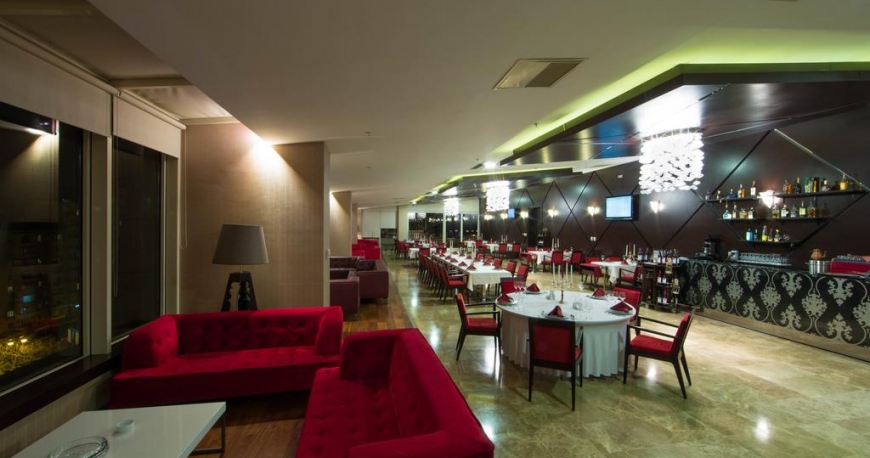 رستوران هتل قفقاز پوینت بوتیک باکو