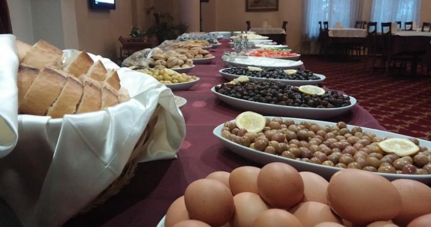 رستوران هتل اوزیلهان