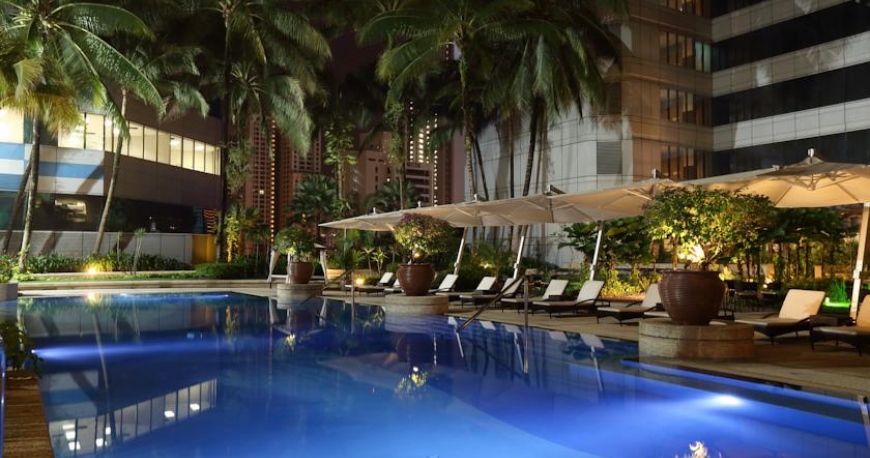 استخر هتل اینترکنتیننتال کوالالامپور