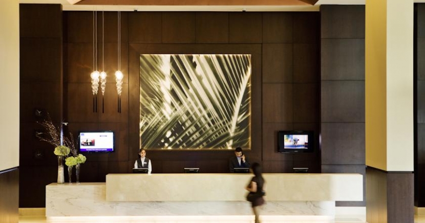 لابی هتل نووتل دیره سیتی سنتر دبی امارات متحده ی عربی