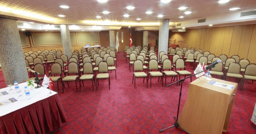 سالن کنفرانس هتل گرند استار بسفر استانبول
