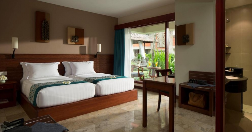 اتاق هتل وایت رز کوتا ریزورت بالی