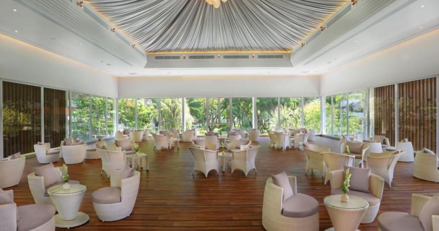 رستوران هتل رامادا بینتانگ بالی