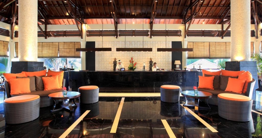 لابی هتل تانجونگ رامادا ریزورت بنوا بالی