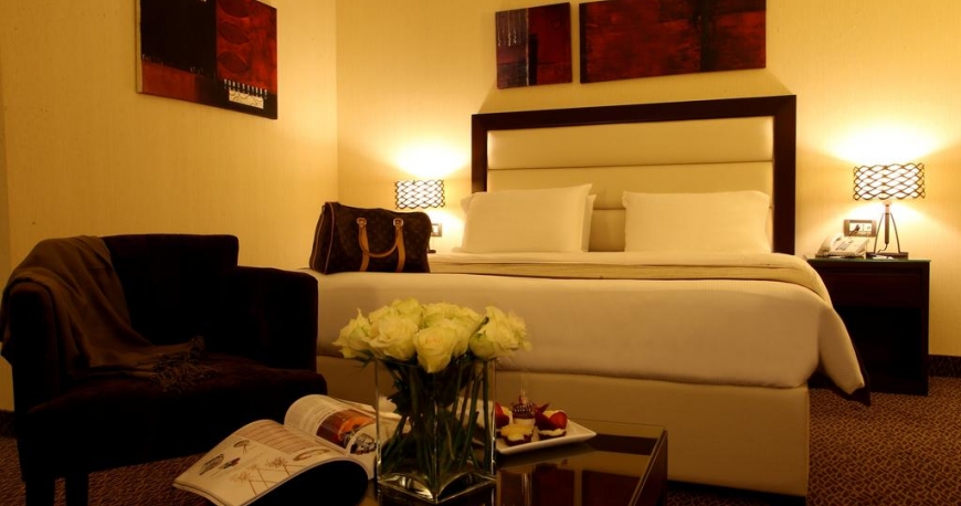 اتاق هتل لنکستر رائوش بیروت