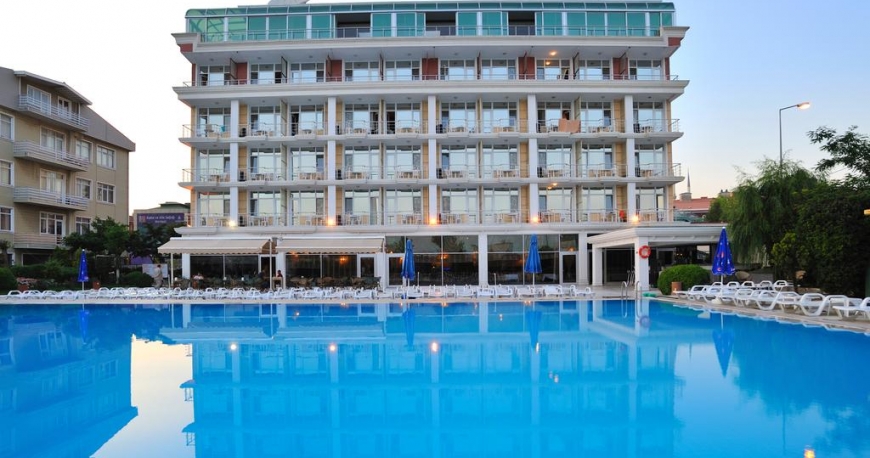 هتل پلیکان استانبول