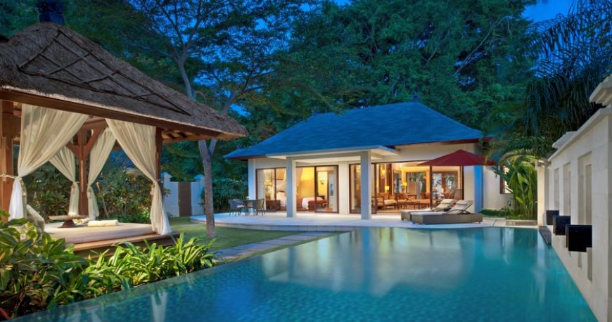 استخر هتل لاگونا بالی