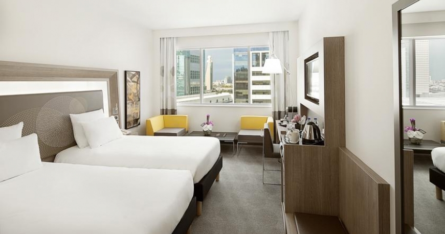 اتاق هتل نووتل ورلد ترید سنتر دبی امارات متحده ی عربی