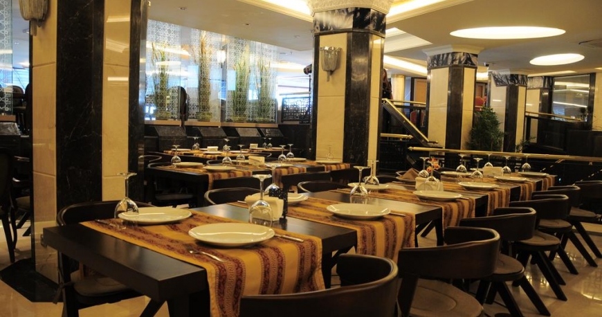 رستوران هتل گرند استار بسفر استانبول