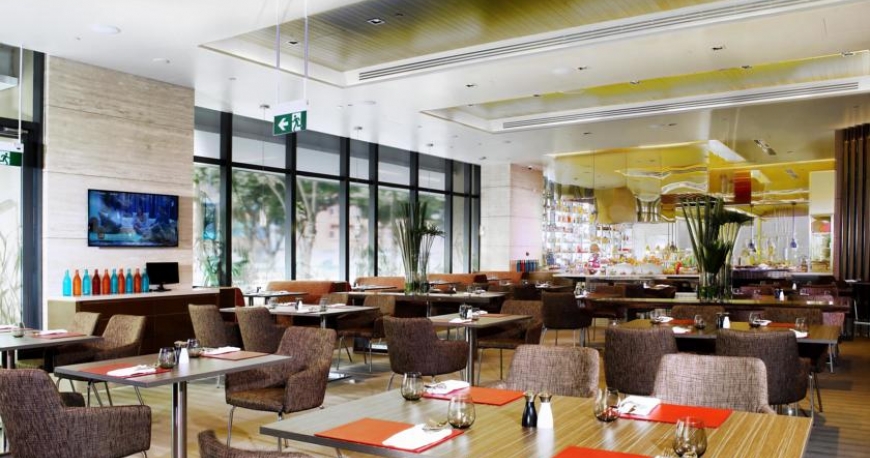رستوران هتل وان فارر سنگاپور 