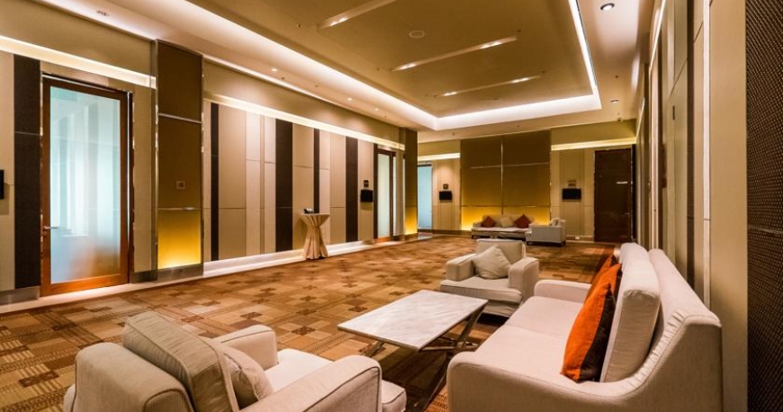  لابی هتل ایستین گرند بانکوک