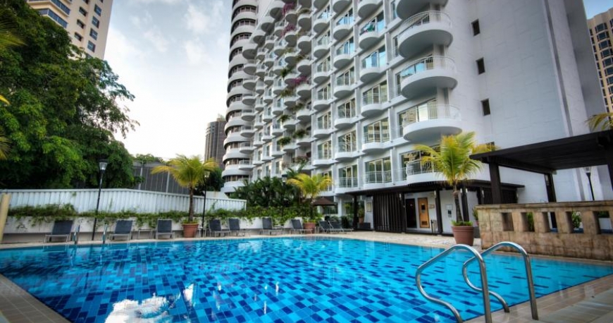 استخر هتل کاپتورن کینگز سنگاپور