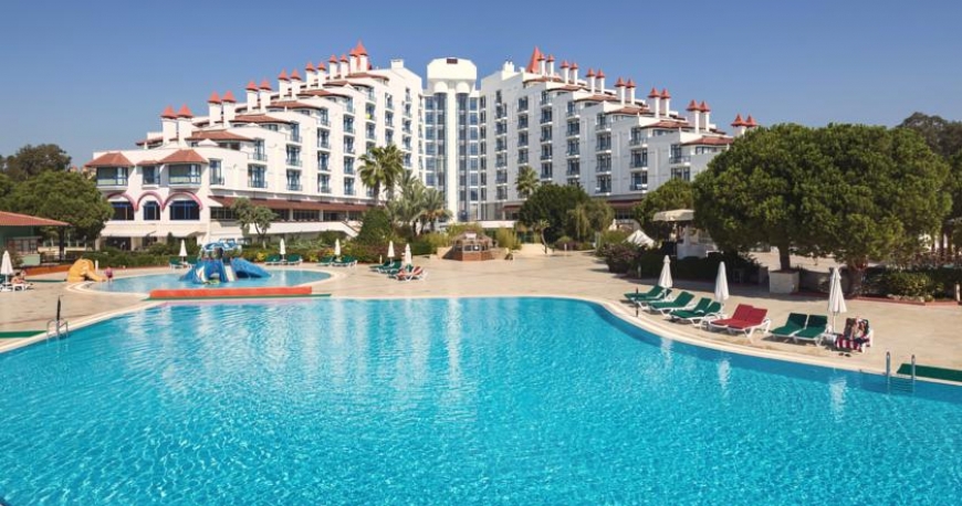 استخر هتل گرین مکس آنتالیا