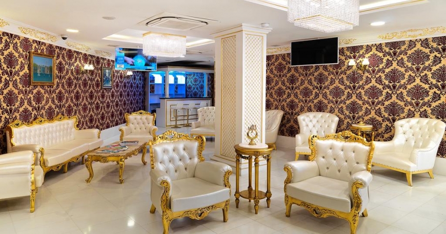 لابی هتل وایت مونارچ استانبول
