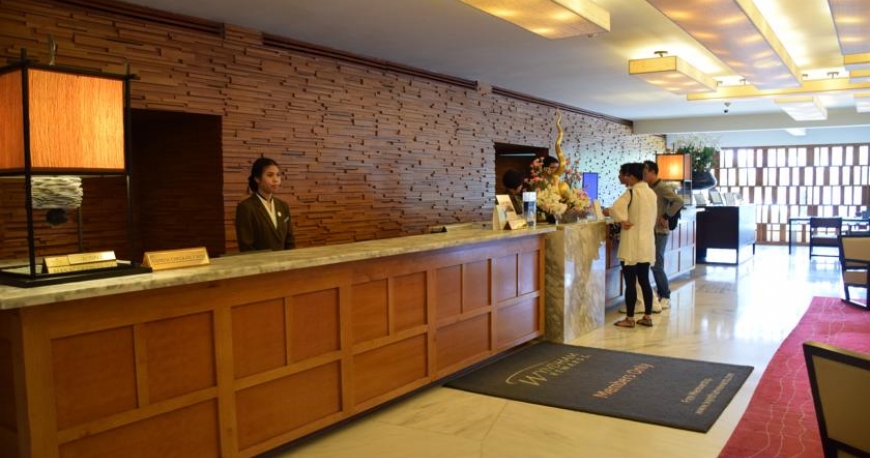 لابی هتل رامادا پلازا بانکوک