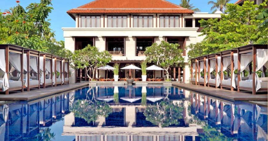 هتل کنراد بالی