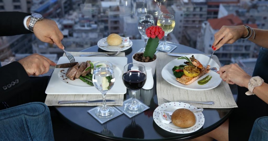 رستوران هتل کرون پلازا بیروت