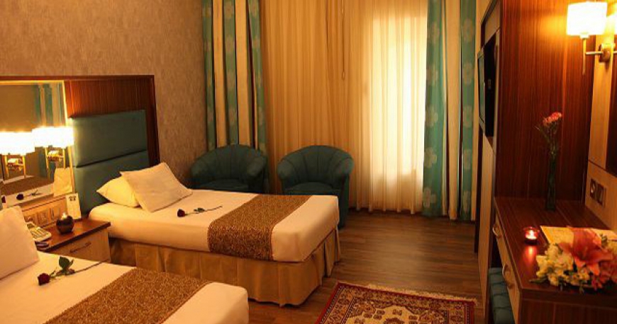 اتاق هتل عالی قاپو اصفهان