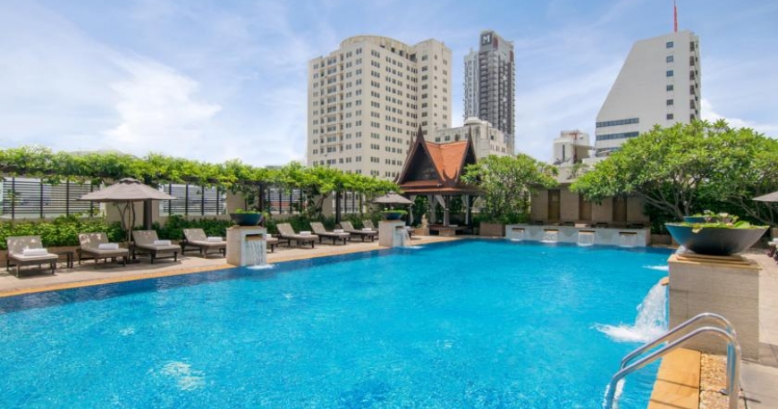 استخر هتل سوکوسول بانکوک