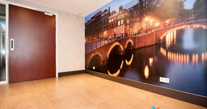 هتل بست وسترن اکس او بلو تاور آمستردام