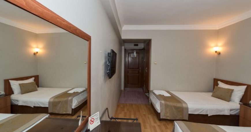 اتاق هتل بیاز کوگو استانبول