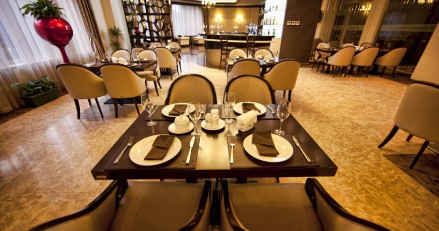 رستوران هتل نشنال ایروان