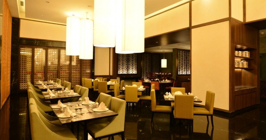 رستوران هتل کرون پلازا جیپور