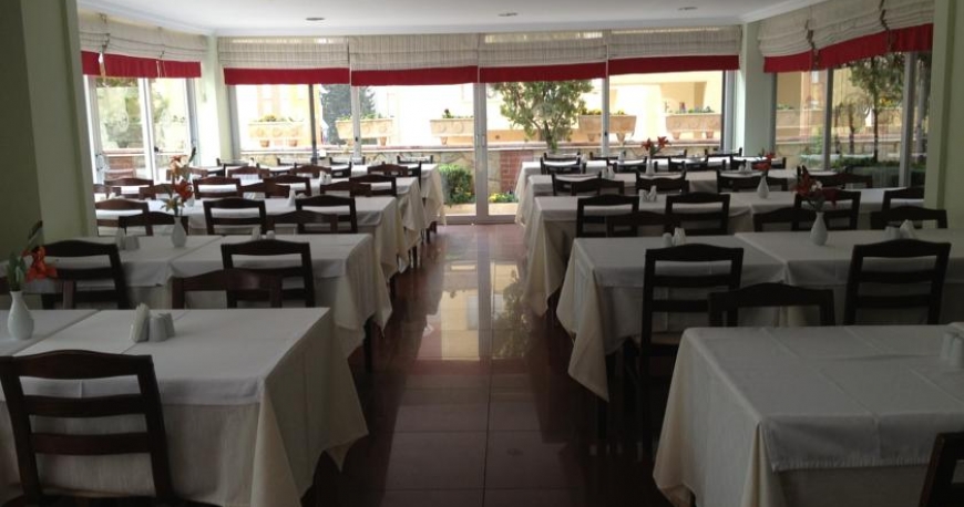 رستوران هتل لارا دینک آنتالیا ترکیه
