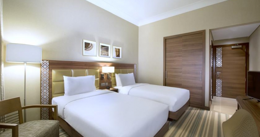 اتاق هتل هیلتون گاردن المینا دبی امارات متحده ی عربی