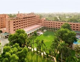 هتل کلارکس شیراز
