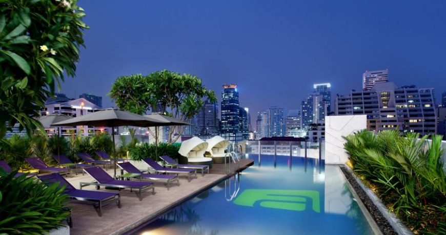 استخر هتل آلوفت بانکوک تایلند 