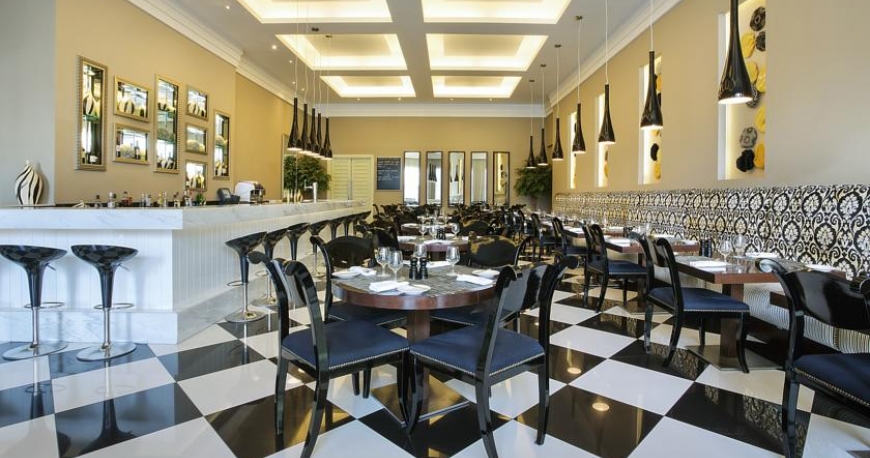 رستوران هتل ایبیس دیره سیتی سنتر دبی امارات متحده ی عربی