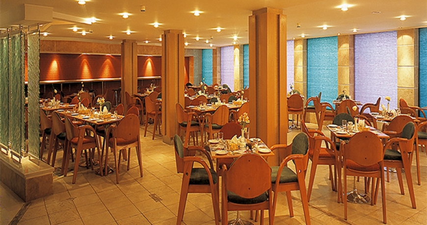 رستوران هتل کوثر اصفهان