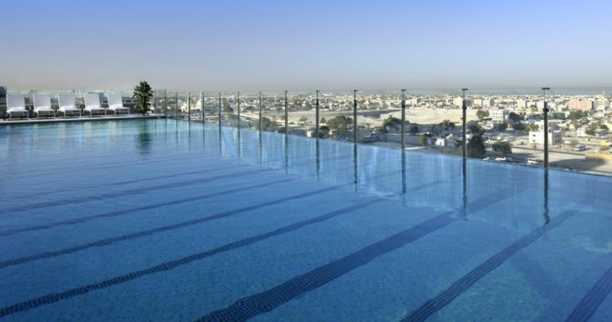 استخر هتل نسیما رویال دبی امارات متحده ی عربی