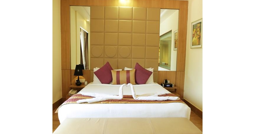 اتاق هتل گلدن تولیپ چاتارپور دهلی 