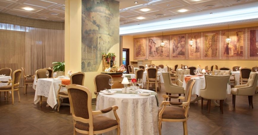 files-hotels-72763582[371dca2b9e8973a53fc6019b9bdbac93].jpg