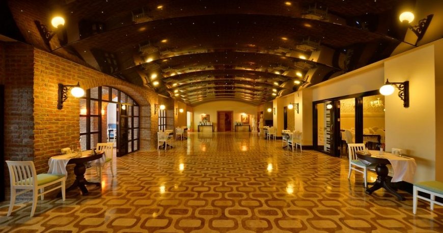 رستوران هتل اورنج کانتی ریزورت آلانیا آنتالیا
