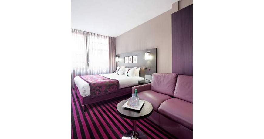 اتاق هتل هالیدی این پاریس نوتردام