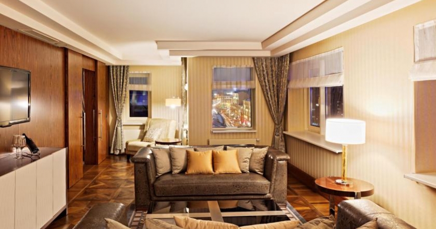 اتاق هتل اینترکنتیننتال مسکو روسیه