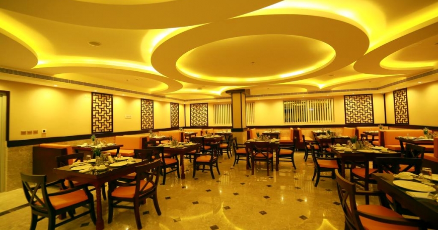 رستوران هتل آپارتمان تلال دبی