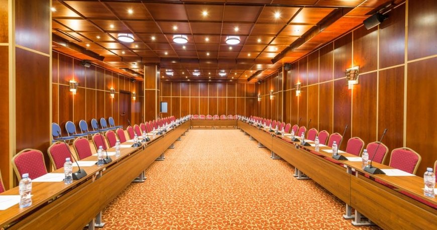 سالن کنفرانس هتل کوپالا کنتی تفلیس
