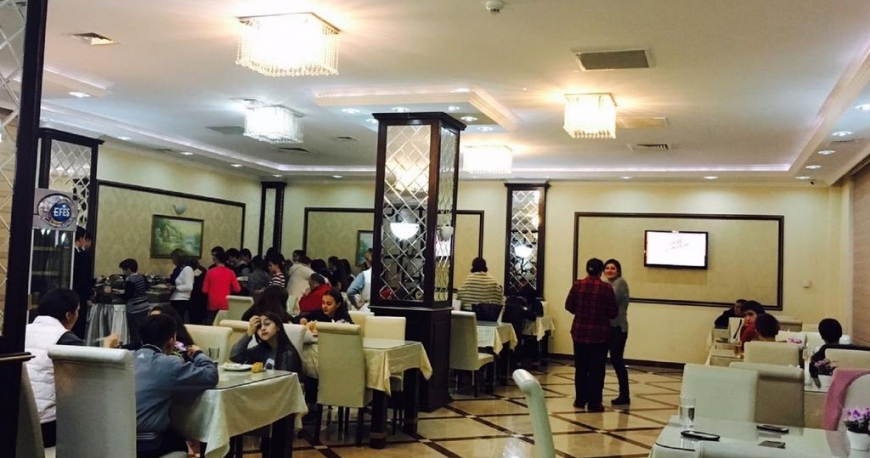 رستوران هتل آسکار باکو