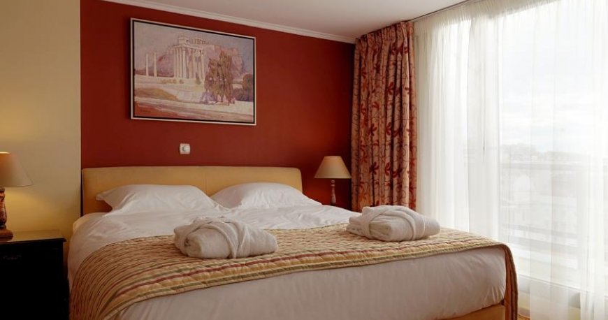 files-hotels-9137782[371dca2b9e8973a53fc6019b9bdbac93].jpg