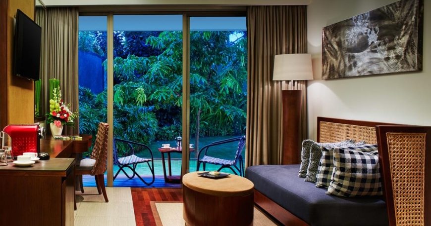 اتاق هتل اینایا پوتری بالی