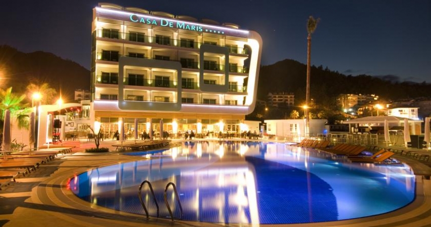 استخر هتل کاسا دی ماریس