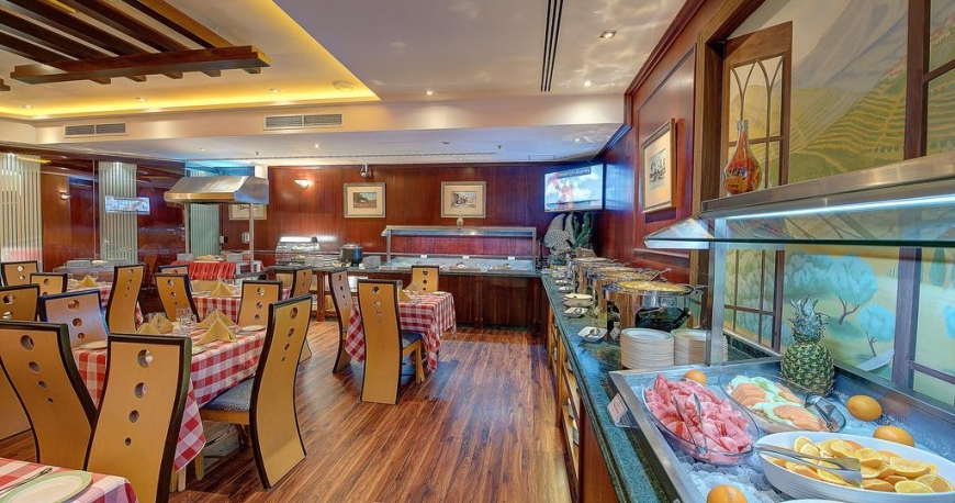 رستوران هتل نیهال پالاس دبی