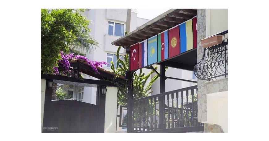 هتل کلاب هراکلس