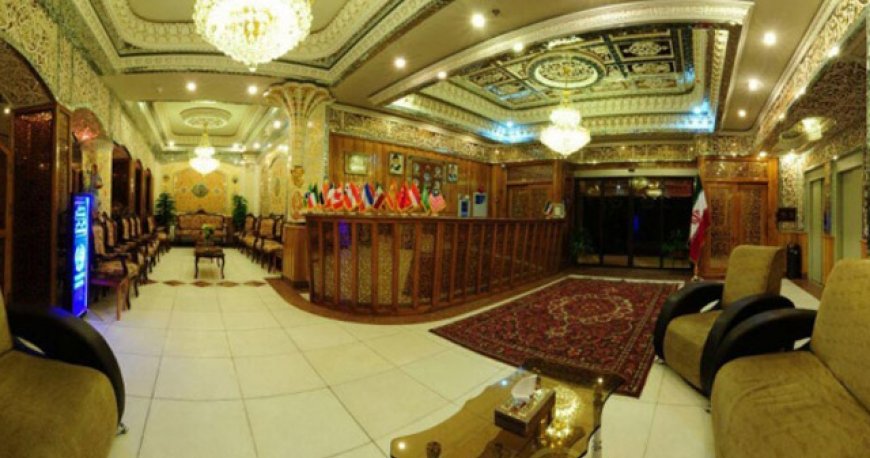 لابی هتل ونوس اصفهان